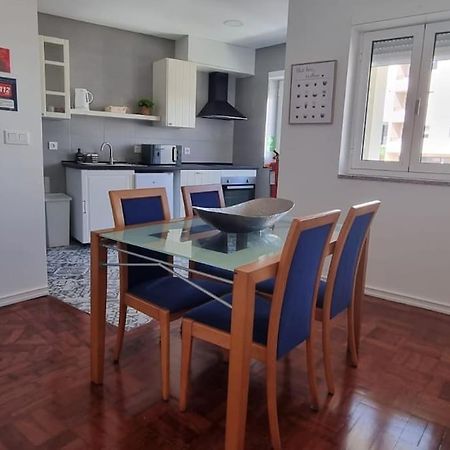 Ferienwohnung Casa Da Praca 2 São João da Madeira Exterior foto